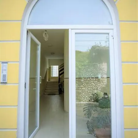 The City-center Διαμέρισμα Σκόδρα